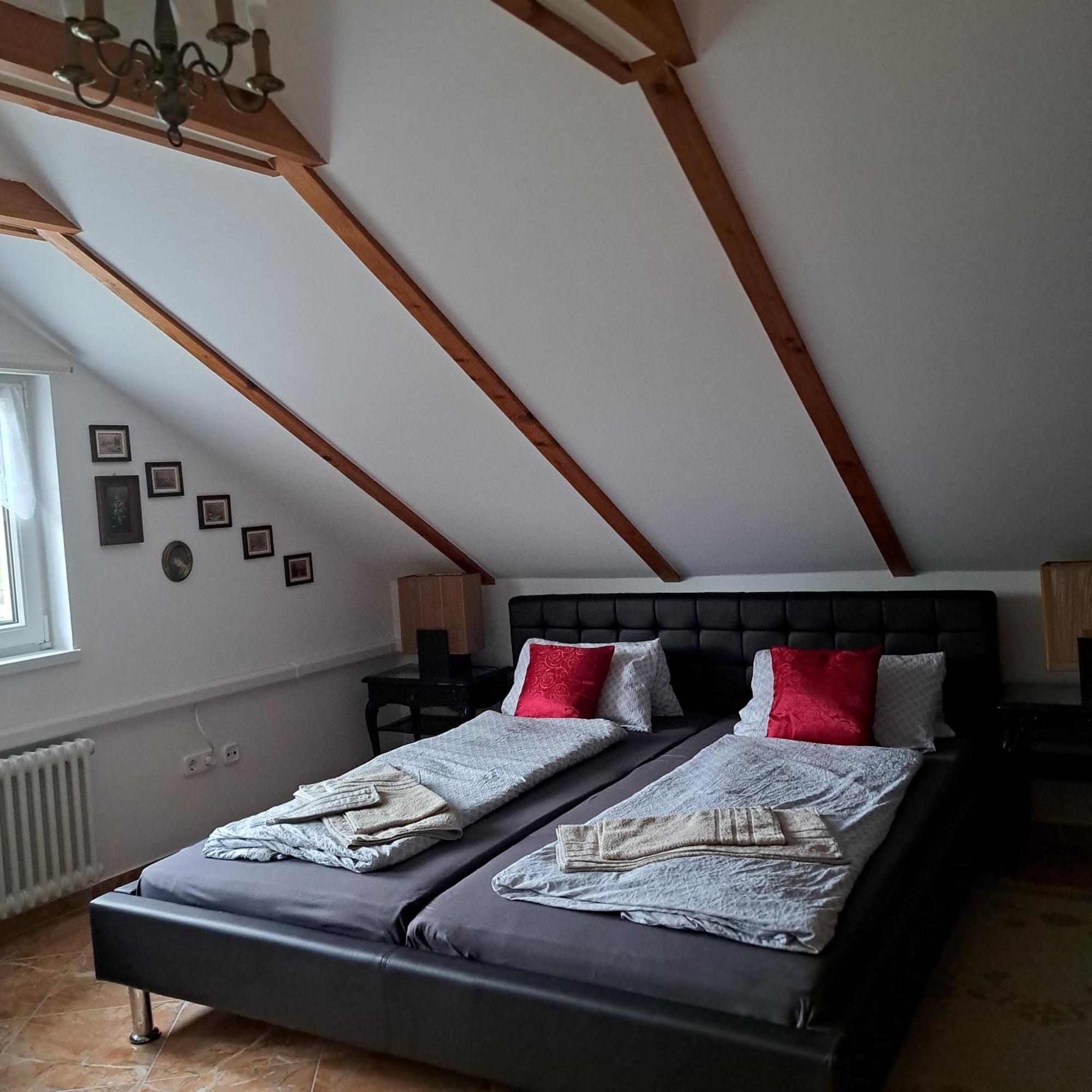 BalatonfůzfőTavirozsaアパートメント 部屋 写真